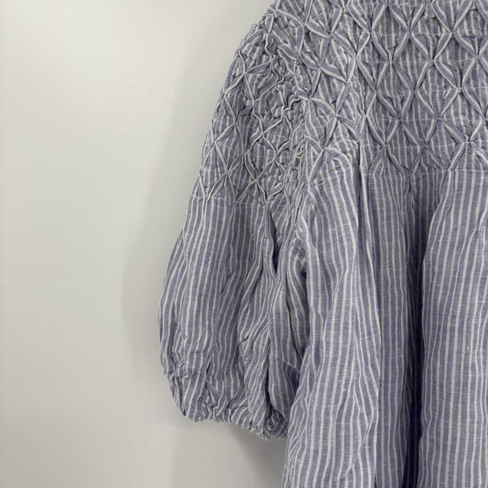 Anthropologie Textured the Liza puff sleeve smocked Blue Striped Blouse small - Picture 11 of 16